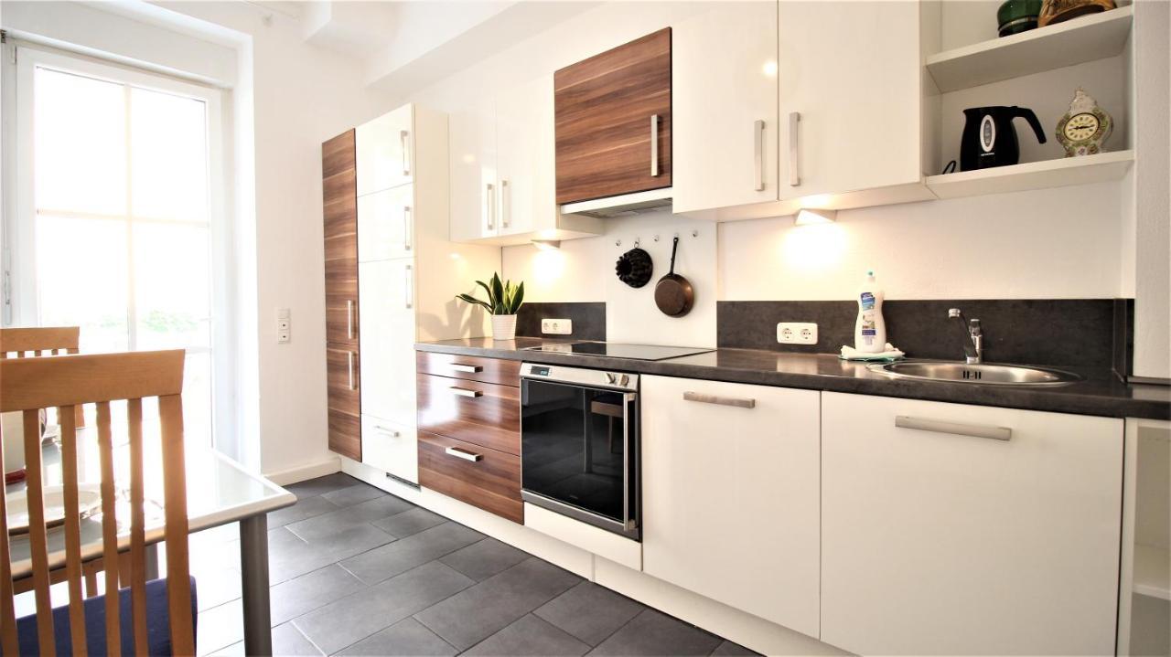 ➤Private Room - Heart Of Downtown With Terrace Würzburg Exterior foto